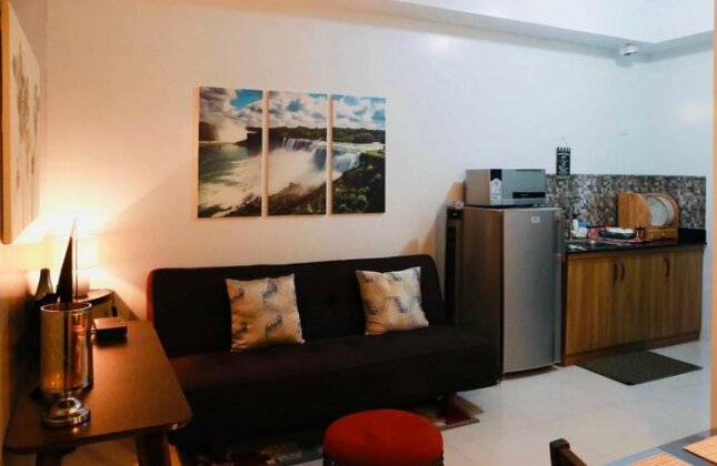 Ortigas Center Suite w/ High Speed wifi and Netflix - Photo5