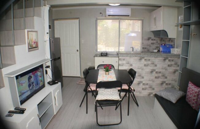 A touch of pink - 3 bedroom townhouse - Photo2