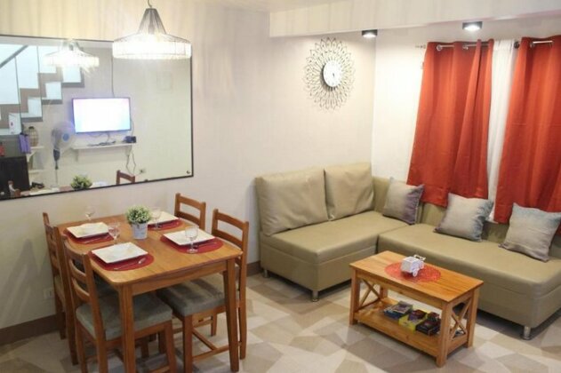 Efay's Guest House - Photo2