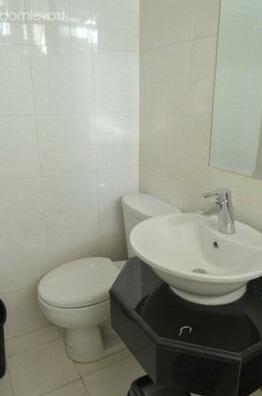 1bedroom Condo Apt At Araneta Center Q C - Photo5