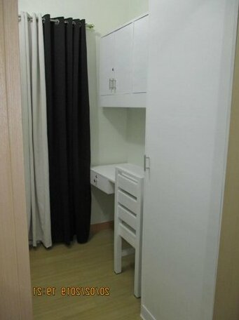 Fully Furnished 1BR Unit with Balcony at Trees Residences - Photo5