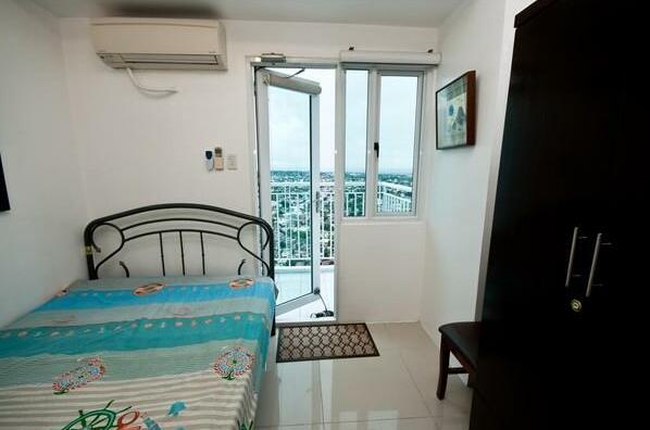 Furnished 1 Bedroom with Balcony & Wifi - Photo2