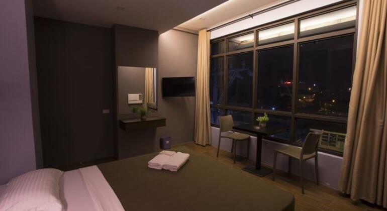 Hotel Fox Quezon City - Photo5