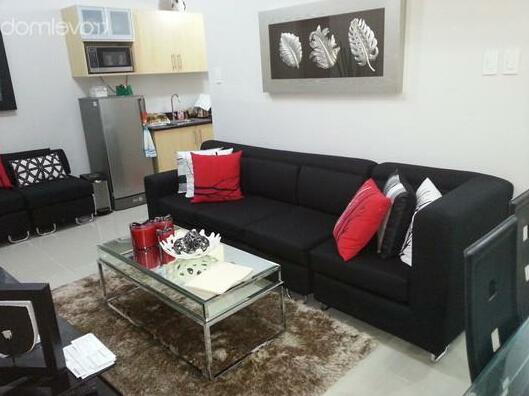 Spacious 2-BR Condo @ Grass Quezon City - Photo2