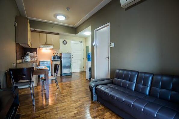 Student Friendly Fully Furnished 1Bdroom - Photo4