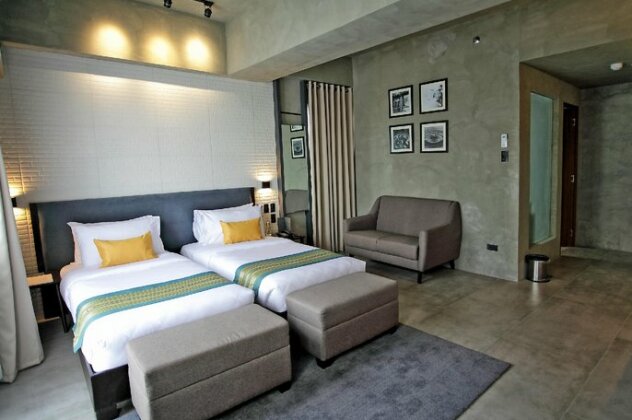 Upper Story Serviced Apartments - Photo5
