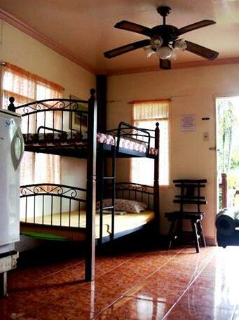 Fernandez Beach and Garden Resort - Photo2