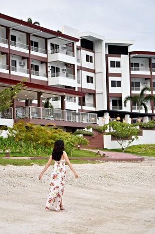 Holiday Oceanview Residences and Resort - Photo5