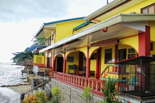 Red Parrot Inn - Photo4