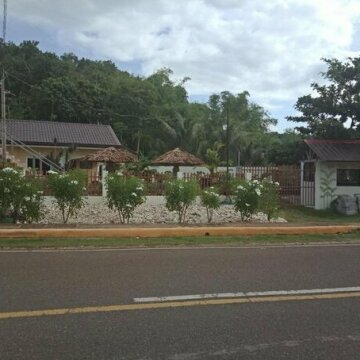 Red Palm Guest House