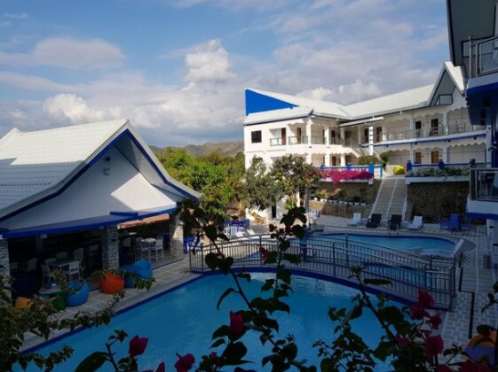 Santiago Cove Hotel and Restaurant - Photo3