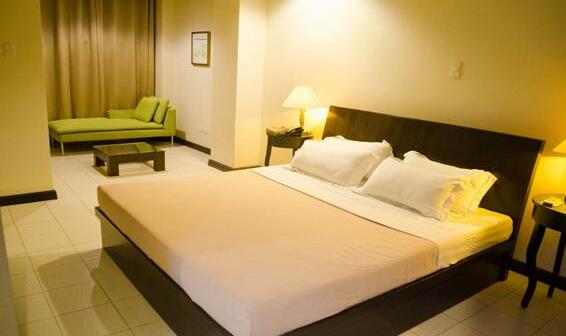 Hotel Tavern Surigao - Photo3