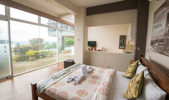 Casa Alegria Bed and Breakfast - Photo4