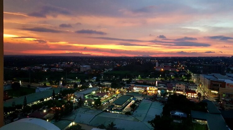 Most Affordable Modern Condotel - Photo3