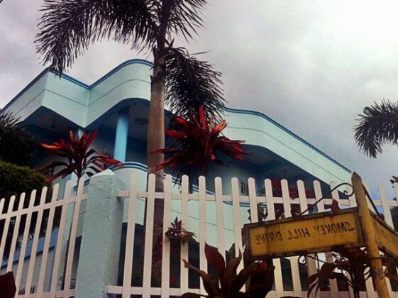 Our Melting Pot Hostel - Tagaytay - Photo2