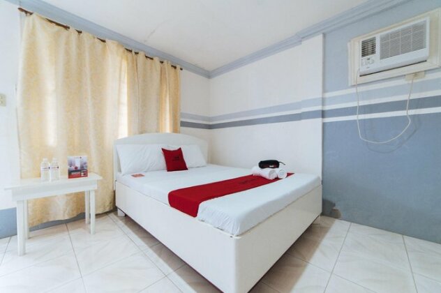 RedDoorz @ Francisco Tagaytay - Photo5