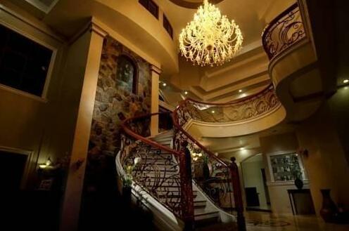 The Q Hotel - Photo4