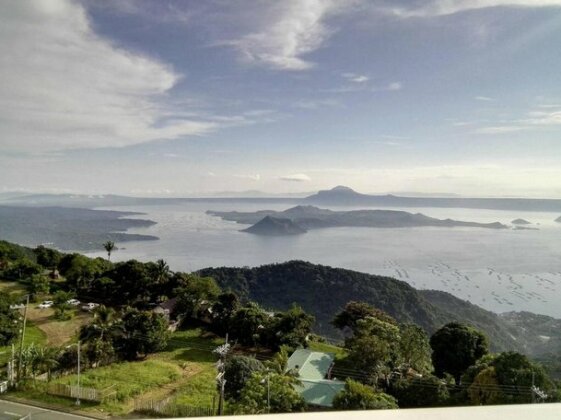 Zhen's Place-Taal Lake View - Photo2