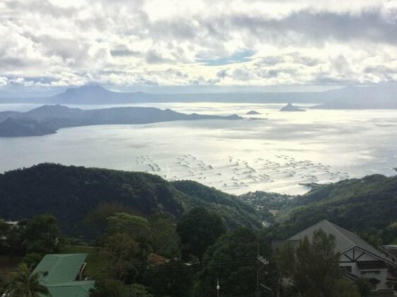 Zhen's Place-Taal Lake View - Photo4