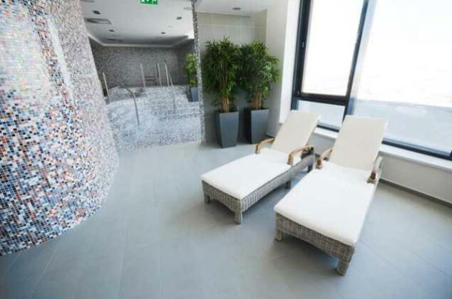 Tropical Shores Apartelle - Photo2