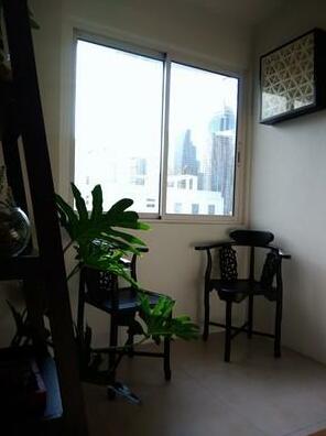 1br Loft With Modern Chinese Style @ Bgc - Photo3
