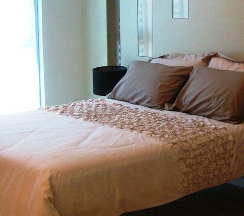 Crescent Park Suites - Photo4