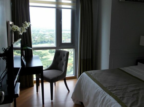 Fully Furnished One Bedroom Loft 2 in BGC - Photo2
