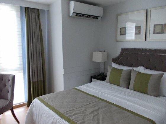 Fully Furnished One Bedroom Loft 2 in BGC - Photo3