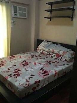 Jes & Warren's Place - Photo5