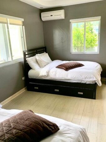 Tagaytay House in Verandas - Photo3