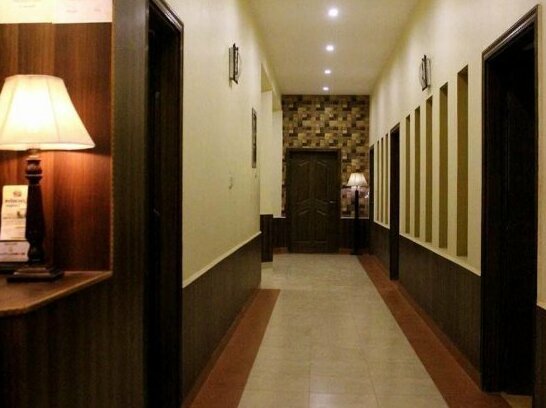 Hotel Executive Lodges - Photo2
