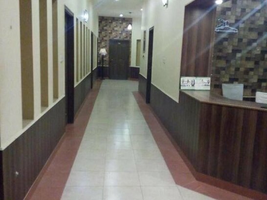 Hotel Executive Lodges - Photo3