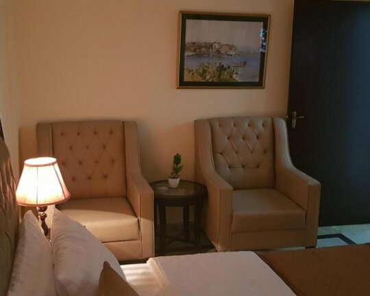 Pine Top Guest House Islamabad - Photo5