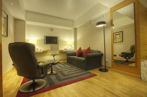 Avari Tower Karachi - Photo3