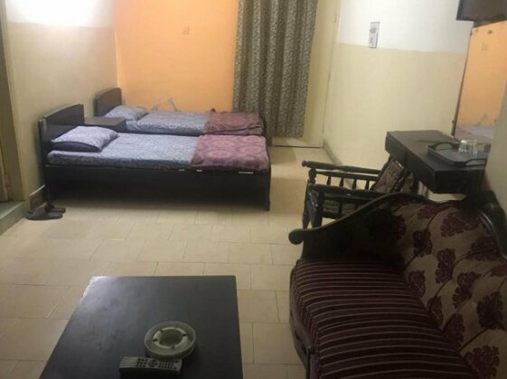 Hotel Zeeshan - Photo2