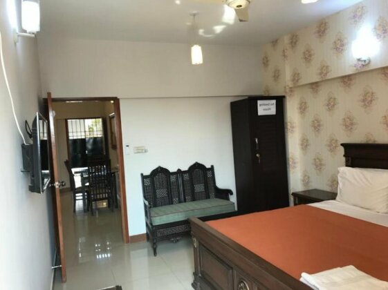 Javed Apartment - Photo4