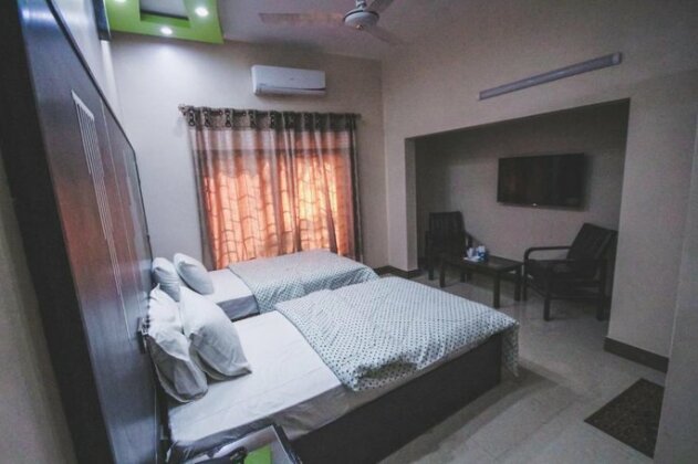 Regalia inn - Photo2