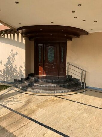 Beautiful Lahore House - Photo5