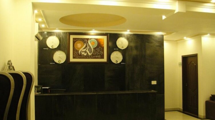 British Hotel Lahore - Photo3