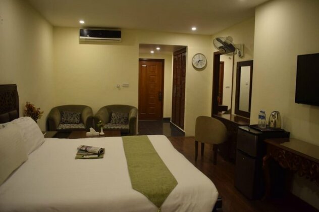 Grand Millennium Hotel - Photo4