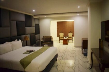 Grand Millennium Hotel