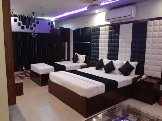 Gulberg Continental Hotel - Photo5
