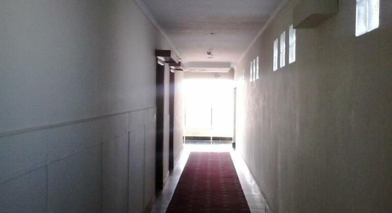 Hilton Suites - Photo5
