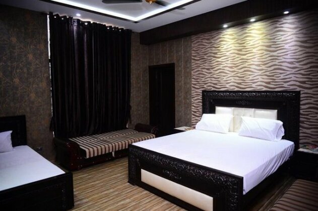 Hotel 12J - Photo3