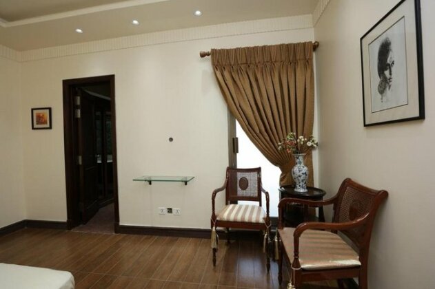 Lavish Executive Class 3 Bed Service Apartment - Photo4