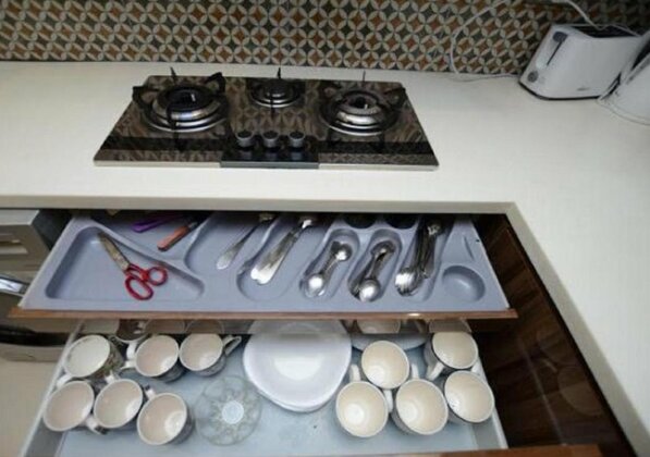 Luxury Spacious Golf Community Apartment - Photo3