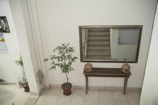 Mall View Hotel Gulberg - Photo2