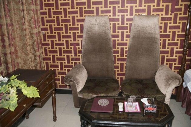 Mall View Hotel Gulberg - Photo4