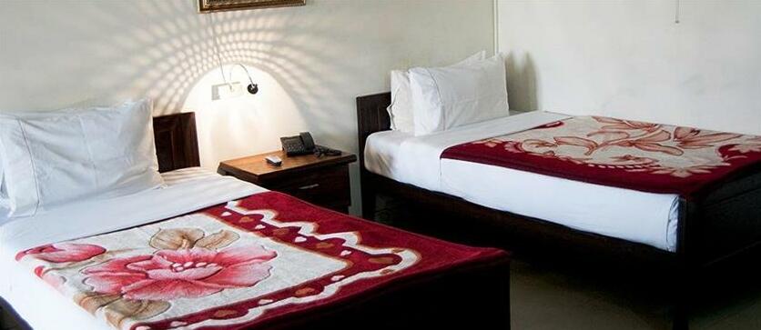 Mars Hotel - Photo5