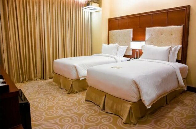Royal Swiss Lahore - Photo5